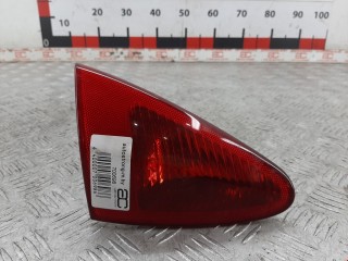 Фонарь крышки багажника левый Alfa Romeo 147 2000-2004