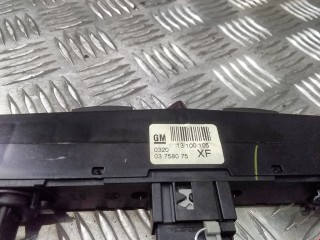 Кнопка аварийной сигнализации, ориг. номер 13100105, 13129281, Opel Astra 1998-2009