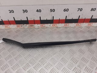 Щеткодержатель (поводок стеклоочистителя, дворник) BMW 5 F10/F11/GT F07 2009-2013