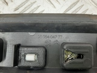 Молдинг крыши, ориг. номер 9806404777, 16100156DX, Peugeot 2008 2013-2016