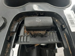 Подлокотник, ориг. номер 7591S9, Peugeot 3008 2009-2013