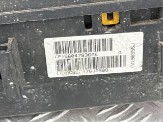 Блок предохранителей, ориг. номер 56047836AE, Jeep Commander 2005-2010