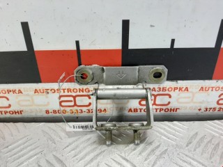 Петля крышки багажника Nissan Almera 2002-2006