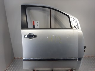 Дверь передняя правая Infiniti QX56 2004-2007