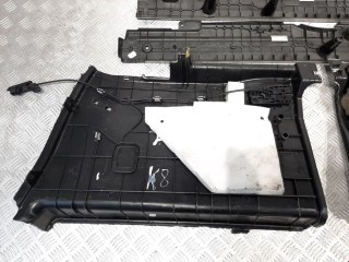 Обшивка багажника, ориг. номер 51479200529, BMW 5 F10/F11/GT F07 2009-2013