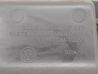 Бардачок, ориг. номер 5Z0857101, Volkswagen Fox 2003-2009