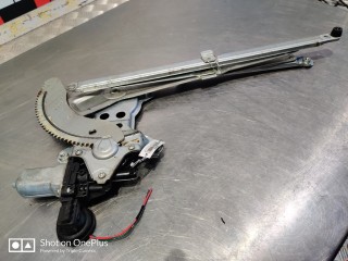 Стеклоподъемник передний левый, ориг. номер 8340263J51, 2621003380, Suzuki Swift 2004-2010