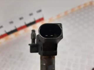 Форсунка, ориг. номер 0445116030, 03L130277, Volkswagen Passat 2005-2010