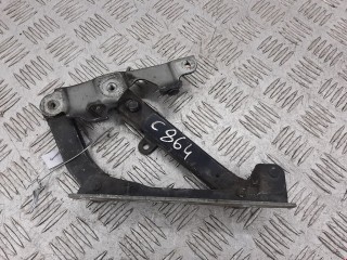 Петля капота правая Mercedes CLS W219 2004-2008