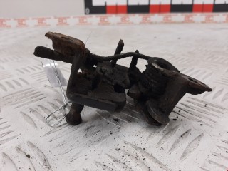 Замок капота, ориг. номер 8D0823509J, Audi A4 1994-1999
