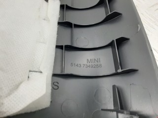 Обшивка стойки, ориг. номер 51437392336, 51437349258, Mini Clubman 2015-2019
