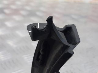 Ус под фонарь левый, ориг. номер 51717078267, 51127025641, BMW Z4 2002-2005