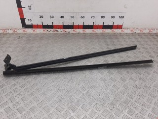 Молдинг двери передней правой Mercedes CLK W209 2002-2005