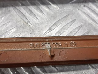 Рамка под магнитолу, ориг. номер 3U0858069G, 3U0858069H, Skoda Superb 2006-2008