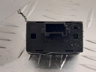 Кнопка стеклоподъемника, ориг. номер 8368974, 61318368974, BMW 5 E39 1995-2000
