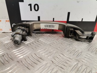 Ручка наружная передняя правая, ориг. номер 3C0837206, Volkswagen Passat 2011-2015