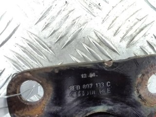 Отбойник бампера переднего, ориг. номер 8E0807133C, Audi A4 2004-2009