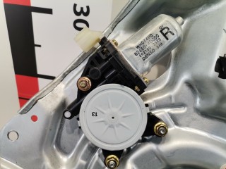 Стеклоподъемник передний правый, ориг. номер 824024D010, 824604D000, Kia Carnival 2002-2006