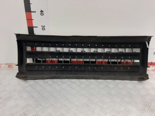 Решетка радиатора, ориг. номер AWR3633PCM, Land Rover Discovery 1998-2002