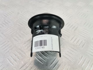 Дефлектор обдува салона, ориг. номер B32H64730B, BP4KGM731, Mazda 3 2003-2006