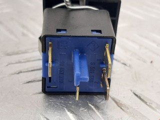 Кнопка кондиционера, ориг. номер 90457320, 90478237, Opel Vectra 1995-2000