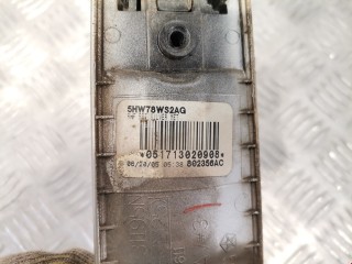 Ручка наружная передняя правая, ориг. номер 5HW78WS2AI, 5HW78WS2AQ, Jeep Grand Cherokee 2004-2007