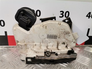 Замок двери задней правой Volkswagen Golf 2003-2009