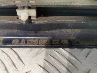 Молдинг двери передней правой, ориг. номер A1296902240, 1296902240, Mercedes SL R129 1995-1998