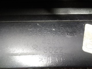 Решетка радиатора, ориг. номер 68031754AA, 04857802AB, Chrysler Grand Voyager 2000-2004