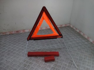 Знак аварийной остановки, ориг. номер 8K0860251, 7L0860251, Volkswagen Touareg 2002-2007