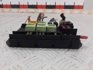 Блок предохранителей, ориг. номер YQE000350, 518776117, Land Rover Range Rover 2002-2005