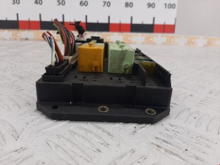 Блок предохранителей, ориг. номер YQE000350, 518776117, Land Rover Range Rover 2002-2005