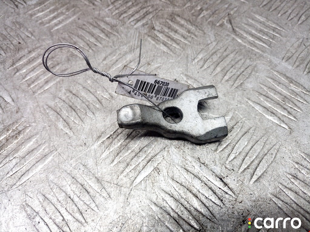 Скоба (кронштейн) крепления форсунки BMW 7 F01/F02 2008-2012, дизель, 13538578607, фото 1