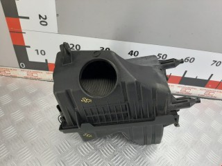 Корпус воздушного фильтра, ориг. номер 7L8Z9600BBRM, 5L848600BB, Ford Escape 2000-2004