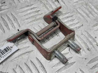 Петля крышки багажника Hyundai i30 2007-2010