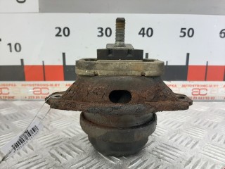 Подушка крепления двигателя, ориг. номер KKB500441, KKB500760, Land Rover Discovery 2004-2009