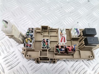 Блок предохранителей, ориг. номер JB200400, 82201SA001, Subaru Forester 2005-2008