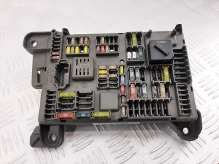 Блок предохранителей BMW X5 E70 2006-2010