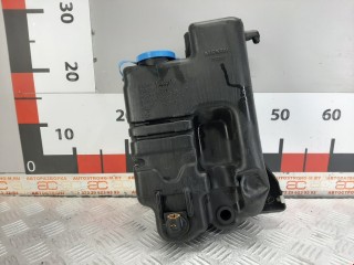 Бачок омывателя, ориг. номер 289107S000, Nissan Armada 2003-2007