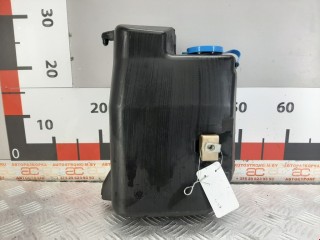 Бачок омывателя, ориг. номер 289107S000, Nissan Armada 2003-2007