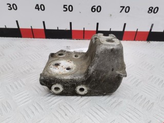 Кронштейн двигателя, ориг. номер 41032AJ030, Subaru Legacy 2009-2013