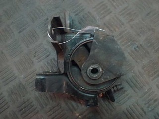 Подушка крепления двигателя, ориг. номер 218302E500, 21814-2E400, Kia Sportage 2004-2008