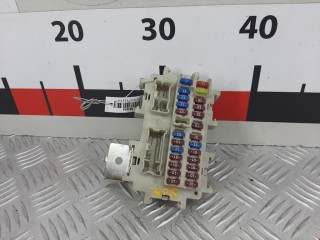 Блок предохранителей Nissan Pathfinder 2004-2010
