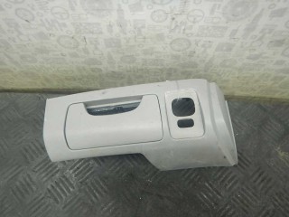 Бардачок Toyota Camry 2006-2009