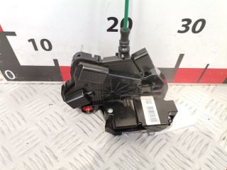 Замок двери передней правой Hyundai i30 2011-2015