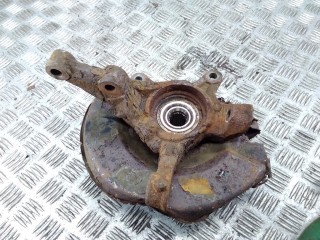 Ступица передняя левая, ориг. номер 4350252010, Toyota Yaris Verso 1999-2003