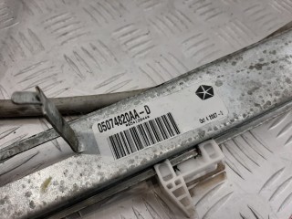 Стеклоподъемник передний правый, ориг. номер 68002896AA, Jeep Compass 2006-2010