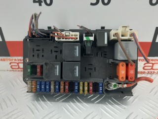 Блок предохранителей, ориг. номер YQE500390, 518880000, Land Rover Range Rover 2005-2009
