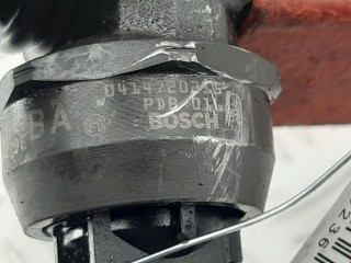Форсунка, ориг. номер 038130073AG, 0414720215, Volkswagen Caddy 2004-2010