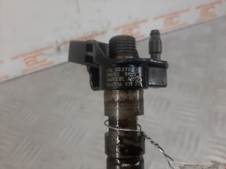 Форсунка, ориг. номер 0445116030, 03L130277, Volkswagen Passat 2005-2010